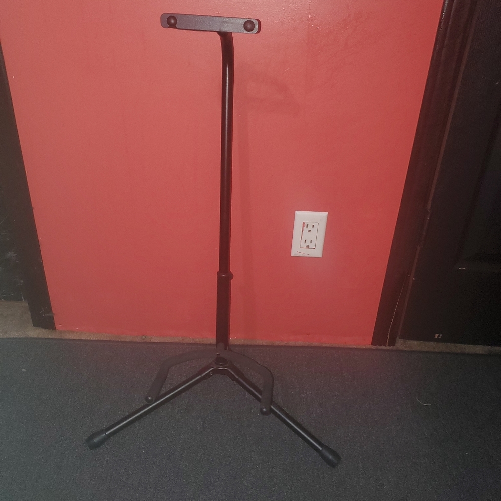 On Stage Guitar Stand